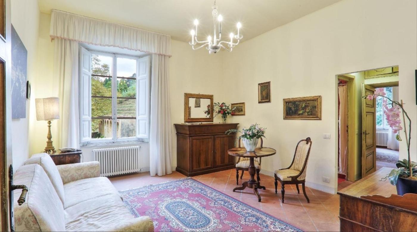 Relais Villa Montecatini Camaiore Buitenkant foto