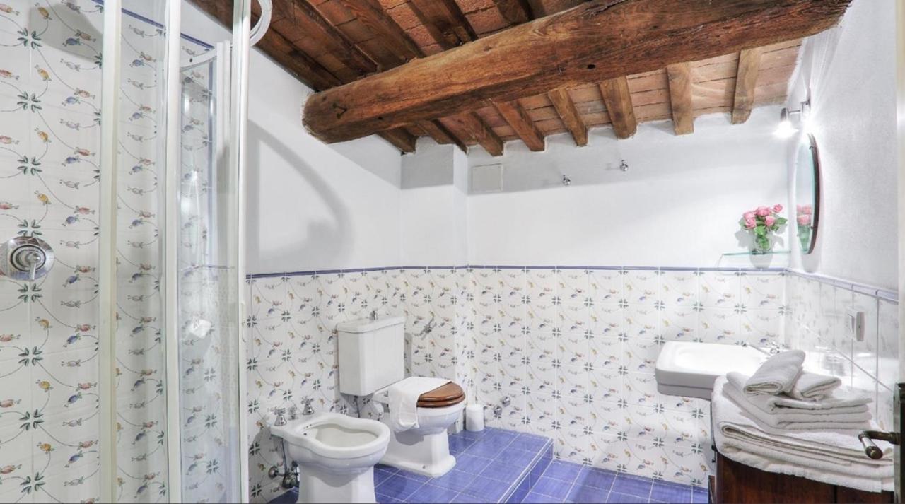 Relais Villa Montecatini Camaiore Buitenkant foto